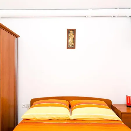 Berk Apartment *